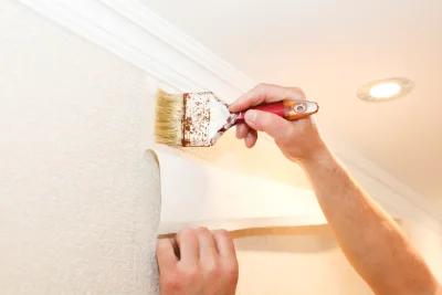 Pose de papier peint aux Ancizes-Comps — revêtements muraux et toiles de verre
